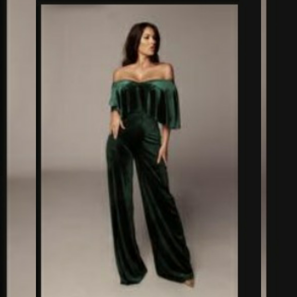 Jluxlabel Emerald Edith Off The Shoulder Jumpsuit